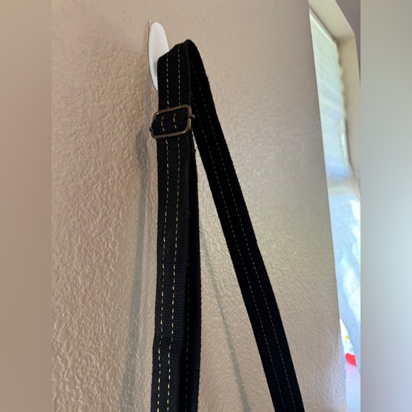 Laurel Burch Wild Cat Family Metallic Gold SPARKLE Crossbody Bag - Picture 5 of 7